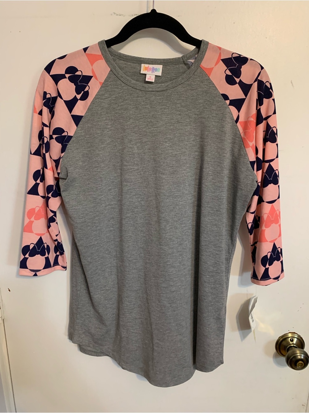 Minnie Mouse baseball style shirt small